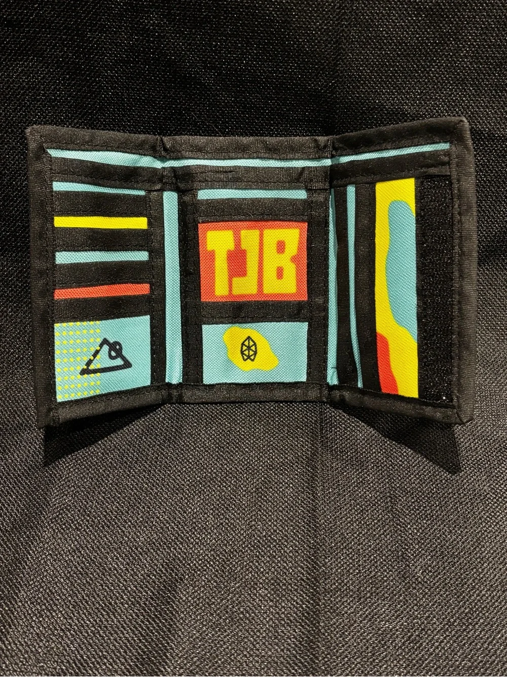 The James Brand Men’s Wallet - Aqua with Velcro closure